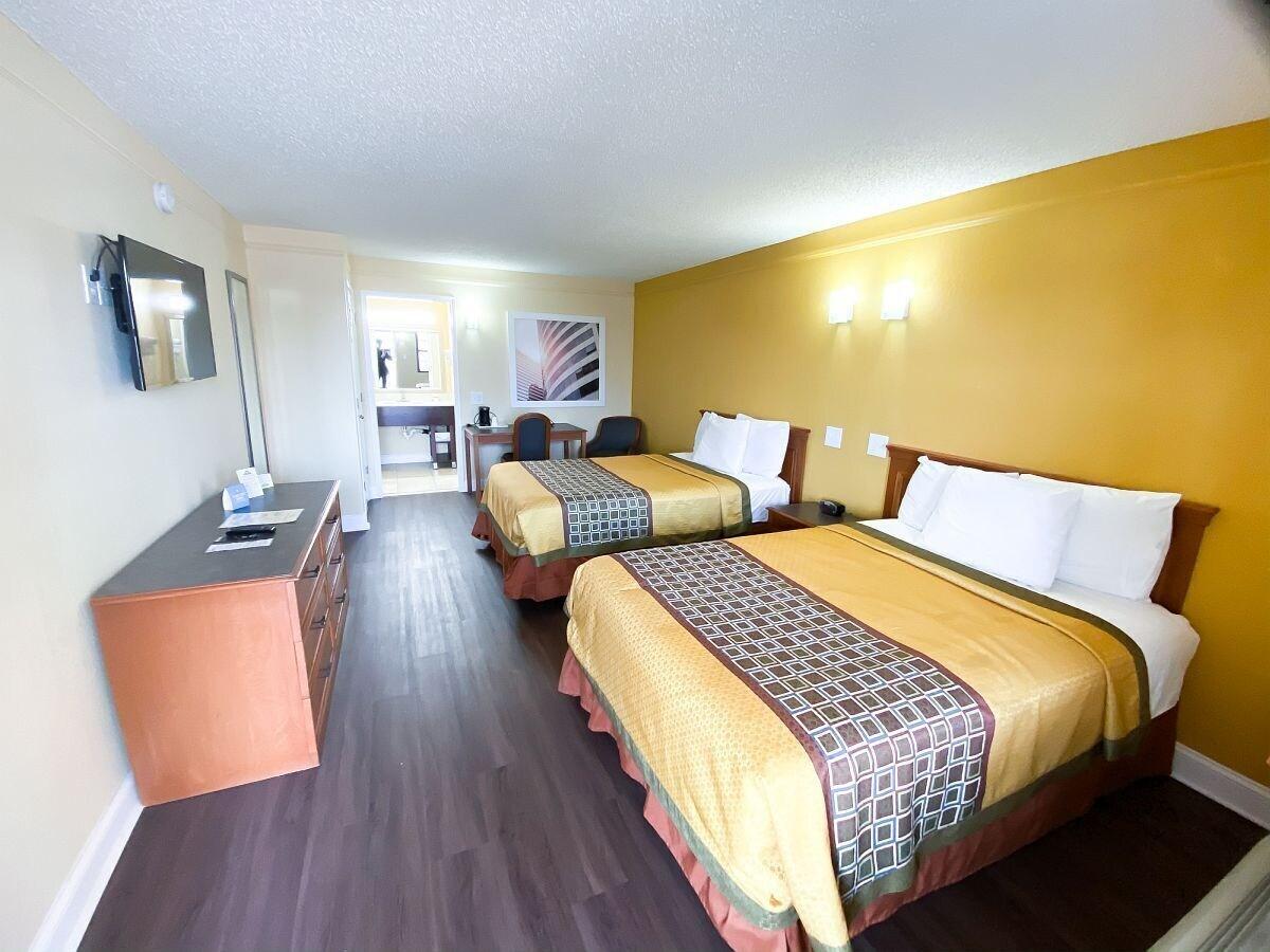 Econo Lodge Richmond-North Chesterfield Exterior photo